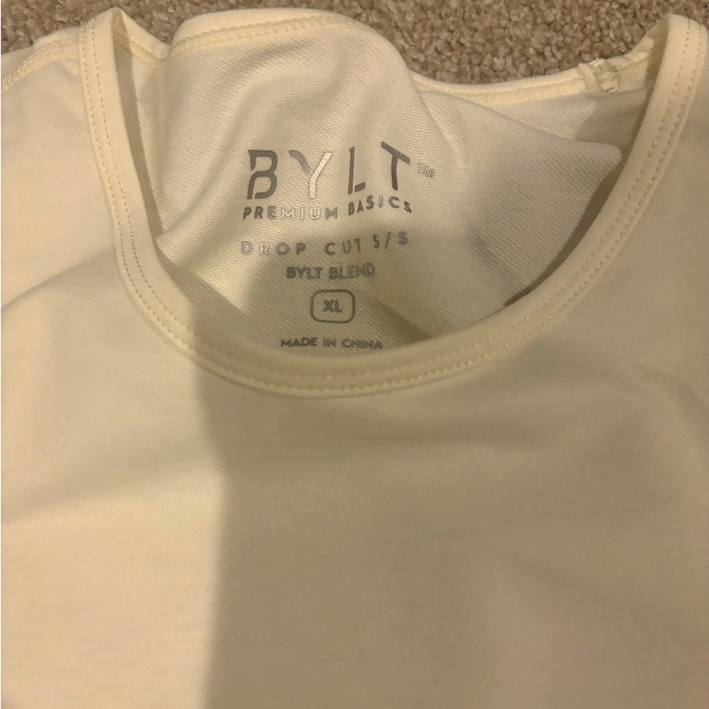 Bylt cream shirt size xl never worn brand new